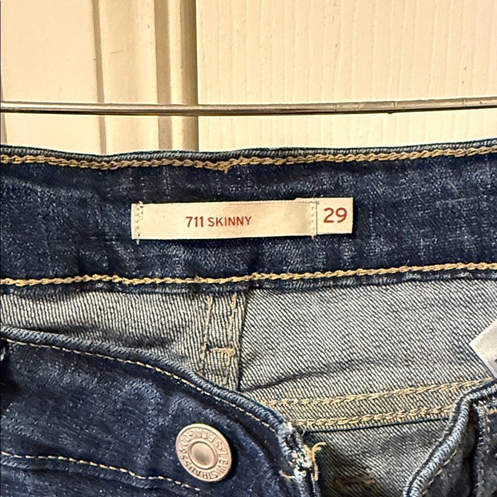 Levi's Women's Dark Blue Skinny Jeans